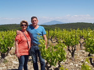 Coffret cadeau parrainage pied de vigne dans le Côtes du Rhône