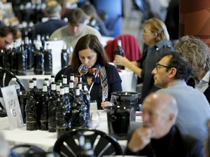 Les professionnels du vin du Salon Millésime Bio dégustent plus de 1400 échantillons