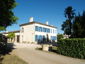 Stage oenologique à Bordeaux au Château Beau Rivage