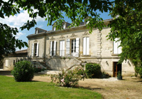 Coffret original vin. Cadeau location vignes au Château Coutet, Saint-Emilion, Bordeaux